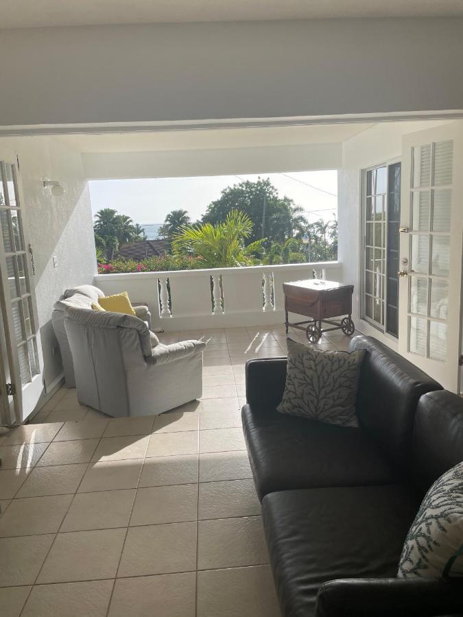 Petals Lovely Beach Villa St. John's Extérieur photo
